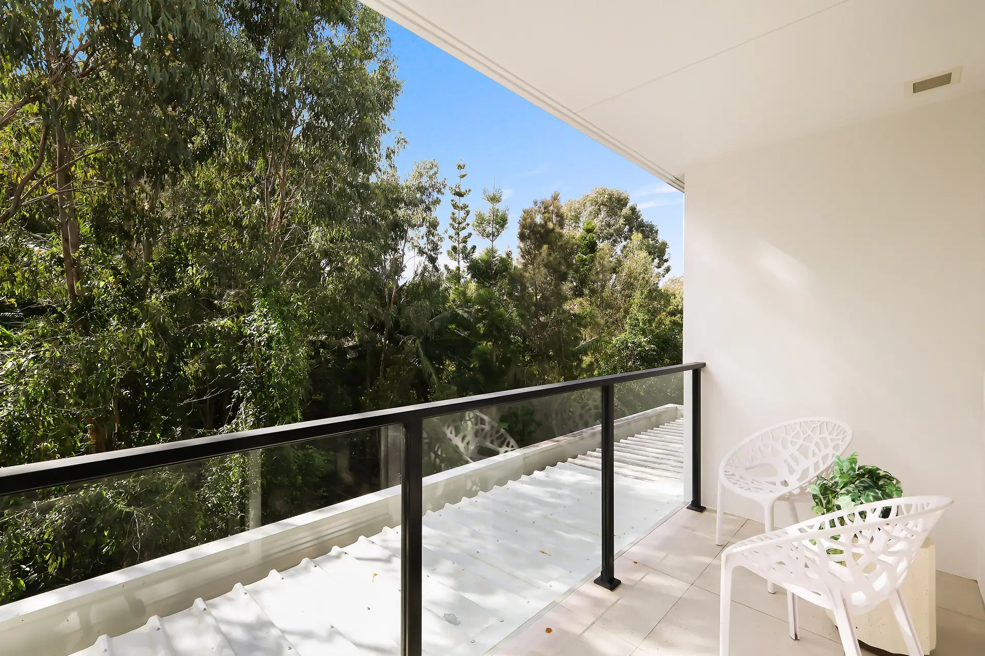 Photo #12: 23 Evergreen View, Robina - Sold by Drew Property Group