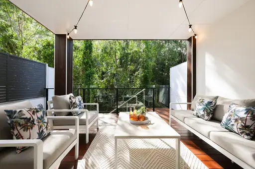23 Evergreen View, Robina Sold by Drew Property Group - image 2