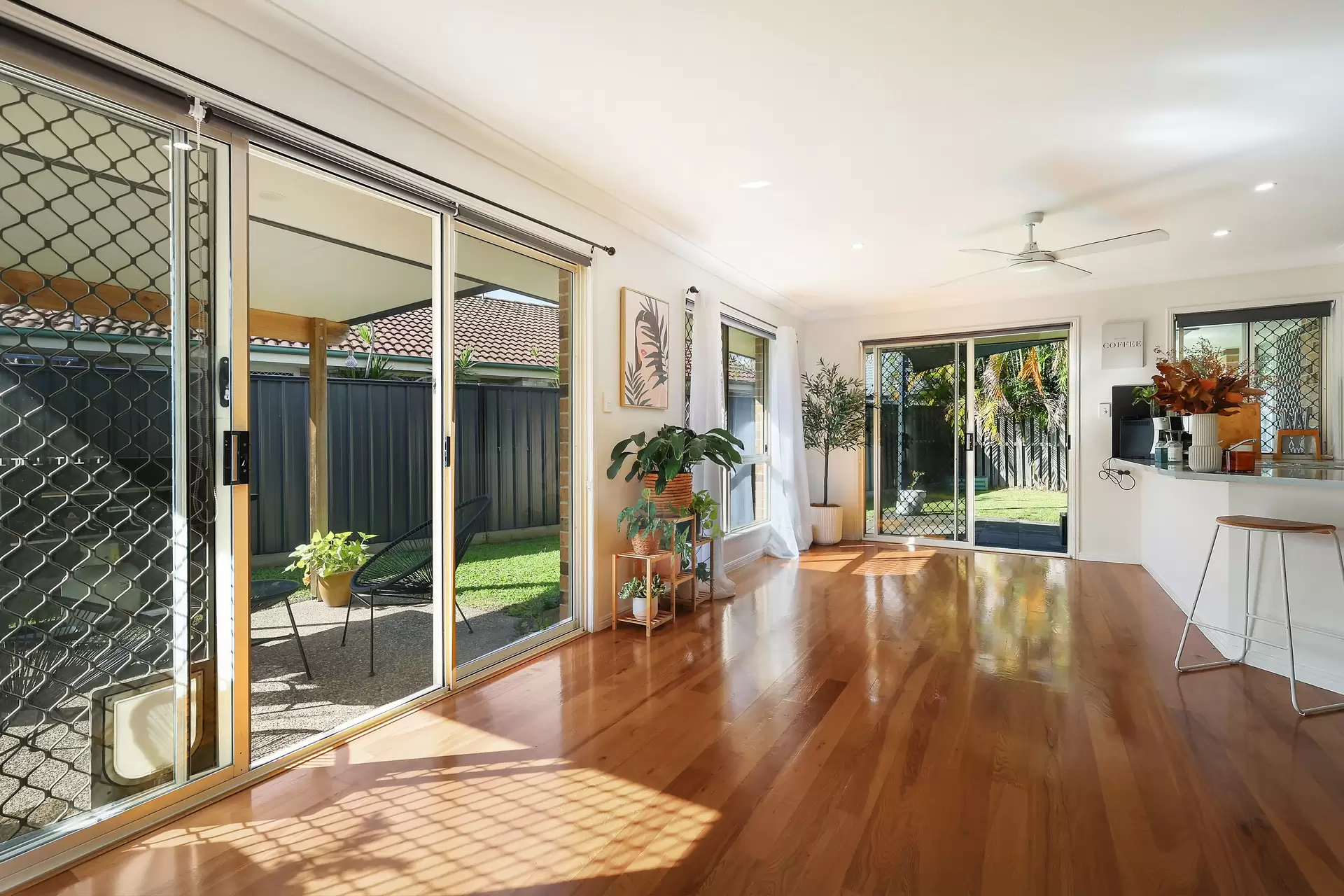 Photo #4: 1/35 Thornleigh Crescent, Varsity Lakes - Sold by Drew Property Group