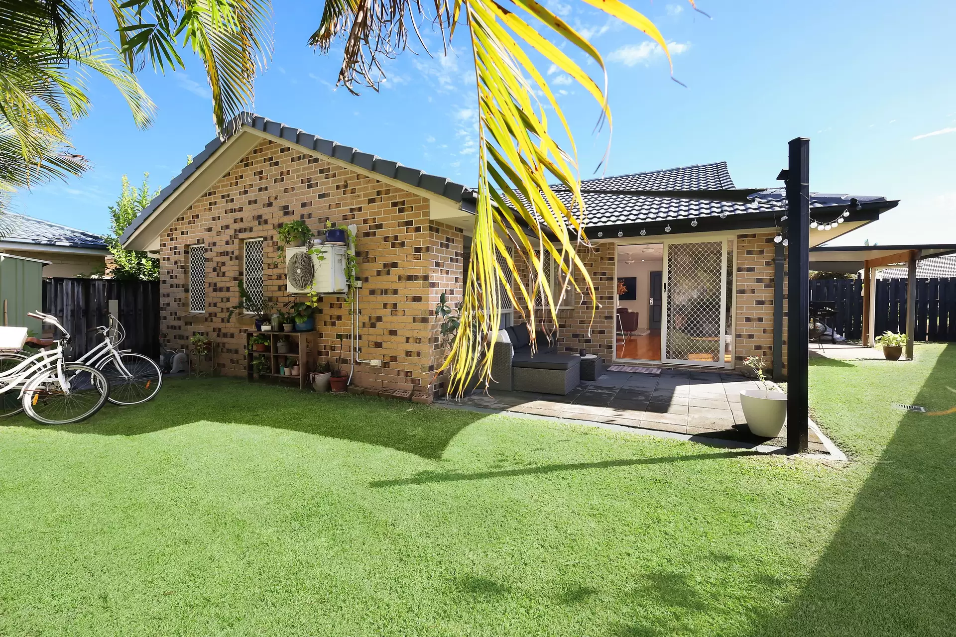 Photo #3: 1/35 Thornleigh Crescent, Varsity Lakes - Sold by Drew Property Group