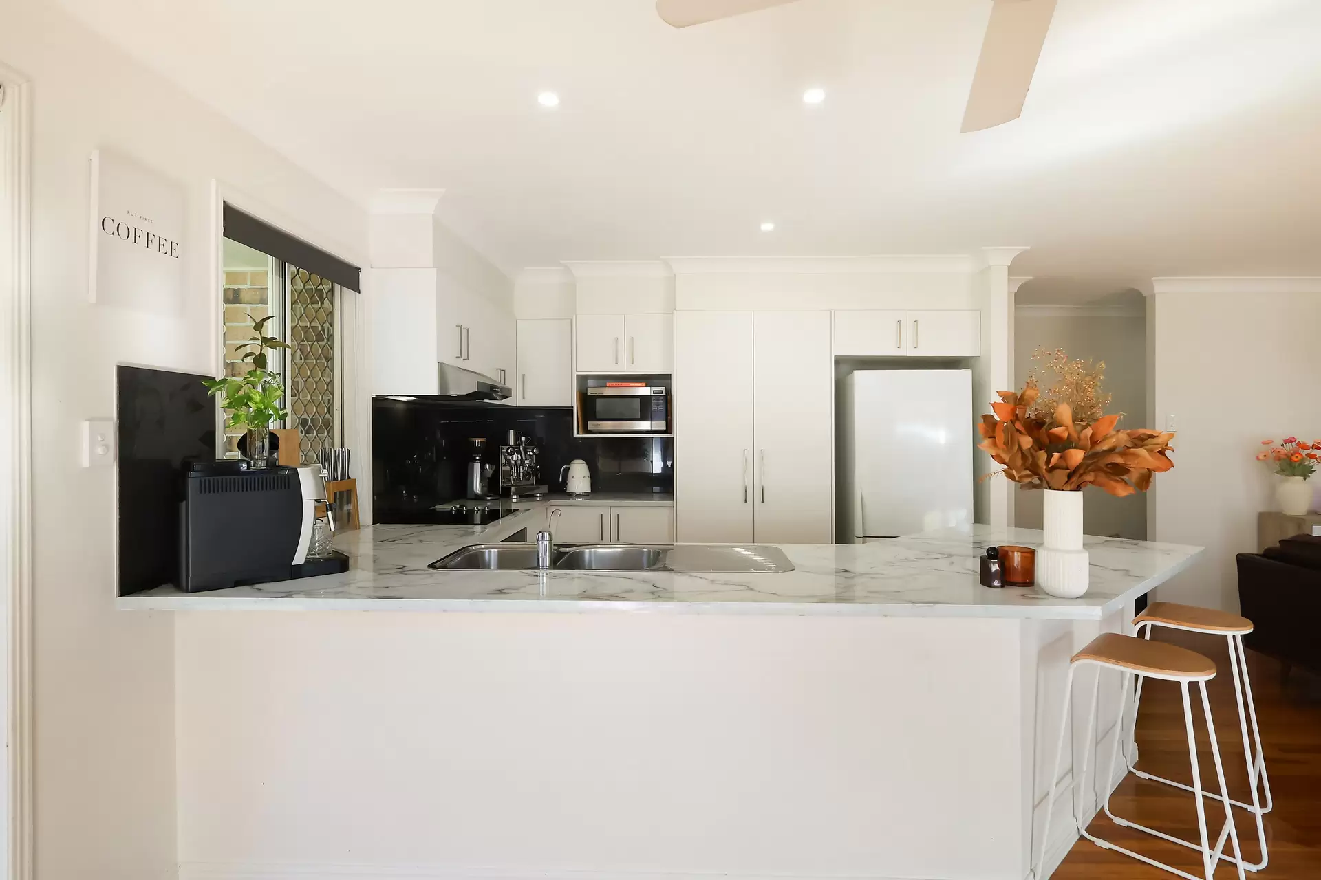Photo #6: 1/35 Thornleigh Crescent, Varsity Lakes - Sold by Drew Property Group