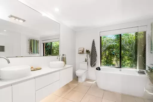 57 Wallaby Drive, Mudgeeraba Sold by Drew Property Group - image 12