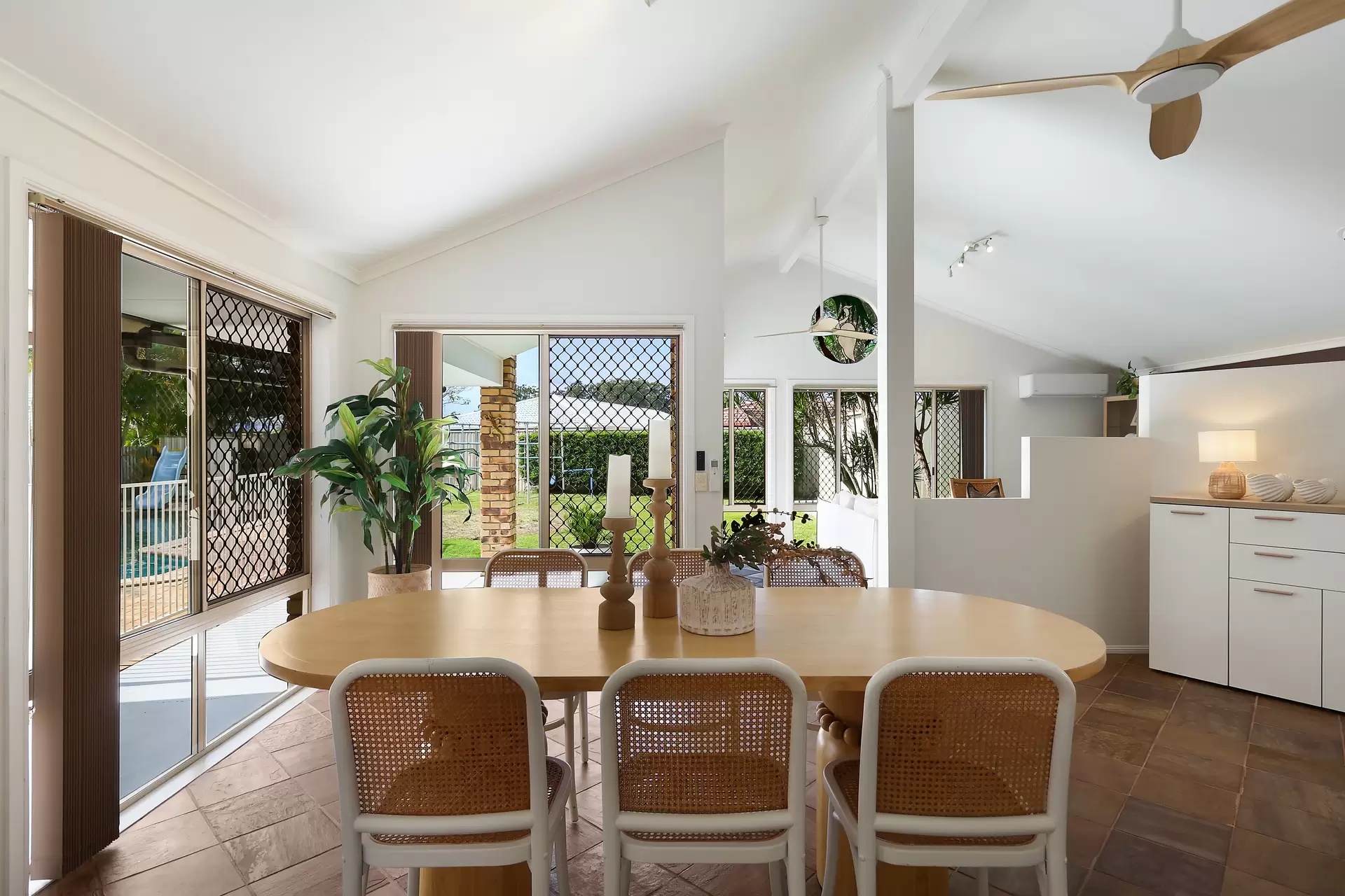 Photo #11: 10 Blackbean Court, Elanora - Sold by Drew Property Group