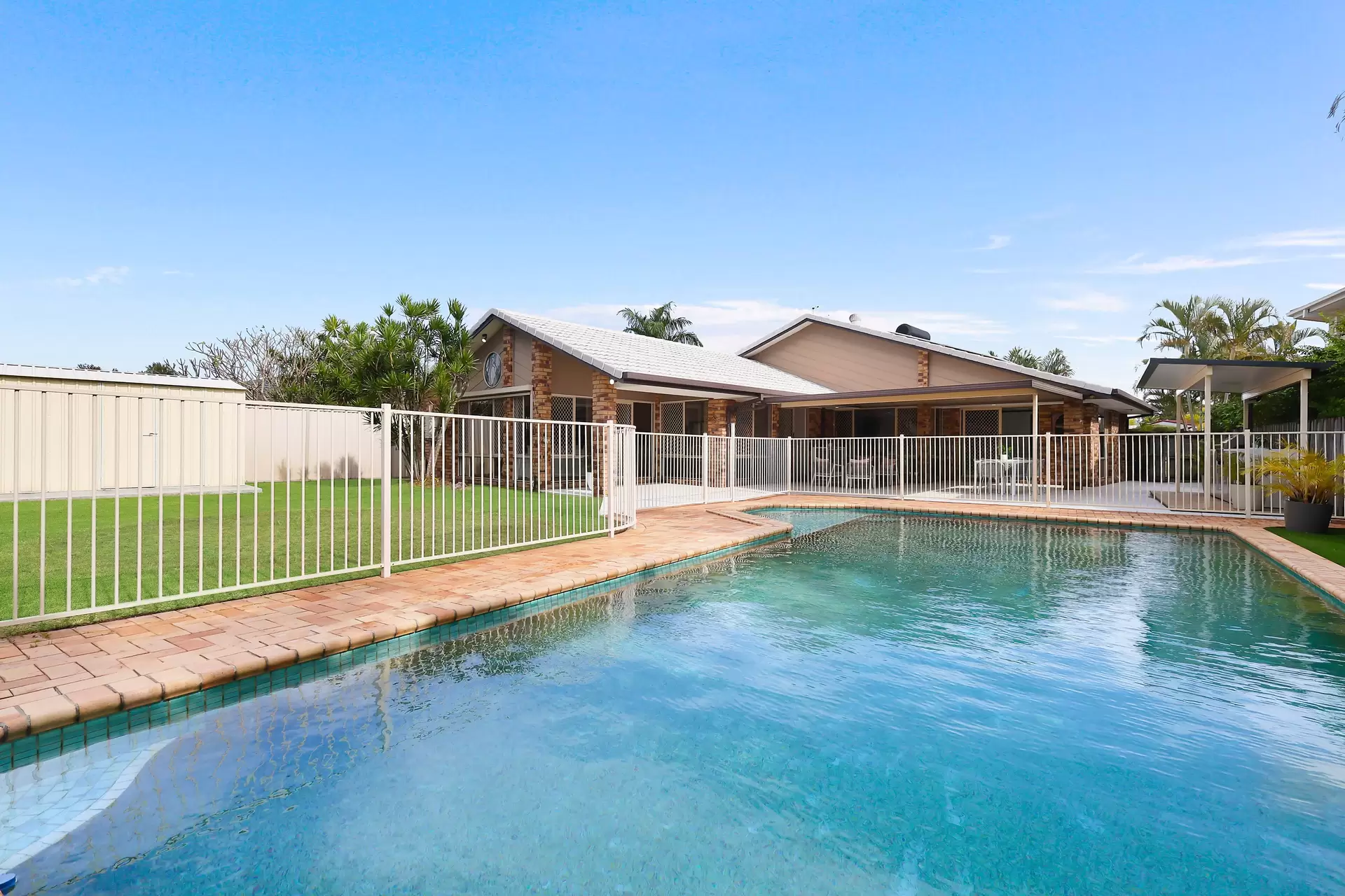 Photo #7: 10 Blackbean Court, Elanora - Sold by Drew Property Group