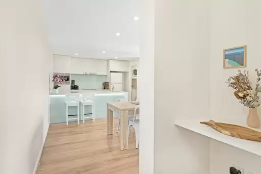 4105/31 Bourton Road, Merrimac Sold by Drew Property Group - image 9
