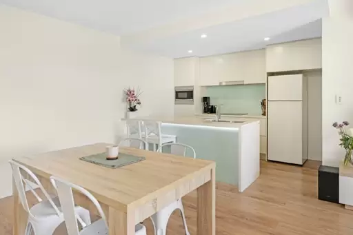 4105/31 Bourton Road, Merrimac Sold by Drew Property Group - image 6